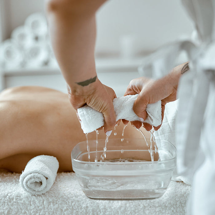 One Table, Many Uses: Exploring the Versatility of a Foldable Massage Table