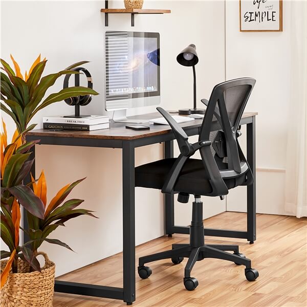 Yaheetech Computer Mesh Chair with Flip-up Arms Adjustable Height