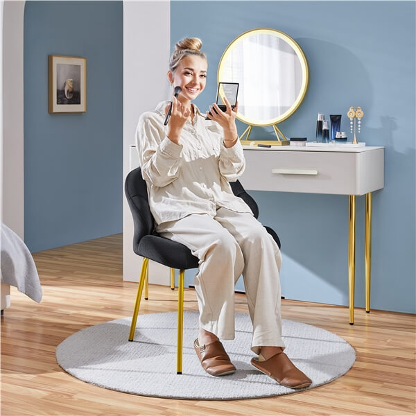 Yaheetech Velvet Accent Chair with Shell-Shaped Backrest